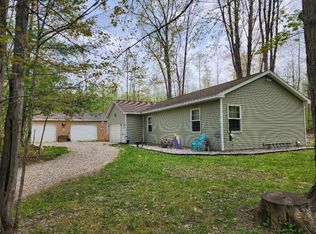 7141 Sherwood Trl, Harrison, MI 48625