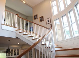 621 Chapman Dr, Corte Madera, CA 94925