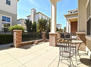 77 Juneberry, Irvine, CA 92606