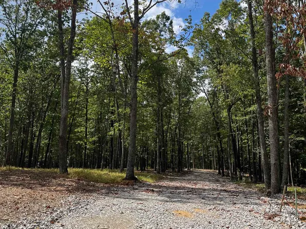 15063 Wade Point Rd SE, Huntsville, AL 35803