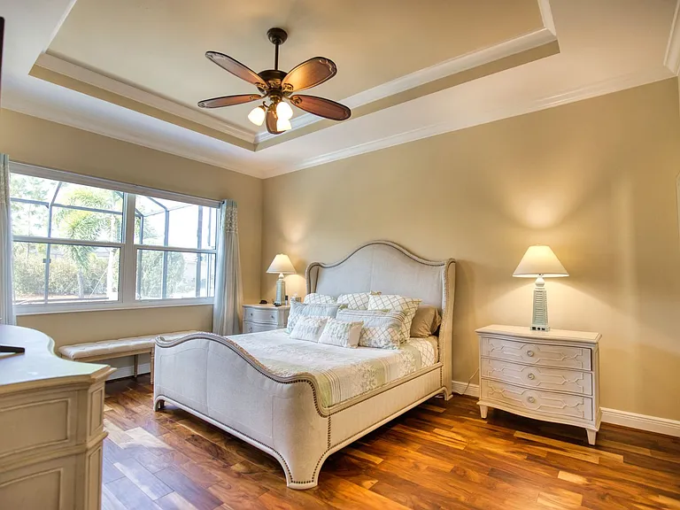 116 Pesaro Dr — Photo 31