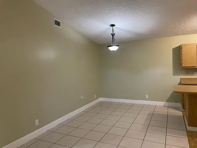 2 bed, 2.0 bath, 1134 sqft, $2,100 — Photo 4