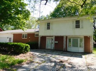 1906 Golfview Dr, Urbana, IL