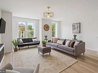 1307 Fairmont St NW APT B, Washington, DC 20009