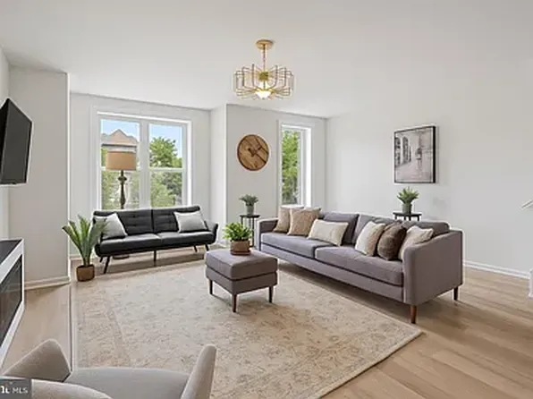 1307 Fairmont St NW APT B, Washington, DC 20009