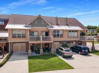 13804 S West Bay Shore Dr #19, Traverse City, MI 49684