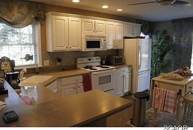 4th image of 33753 Caddies Way