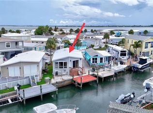 1094 Nettles Blvd, Jensen Beach, FL 34957