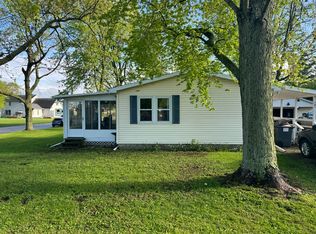 709 E Boone St, Tolono, IL