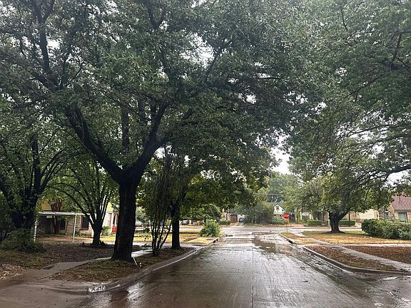 4th image of 2419 Marvin Ave