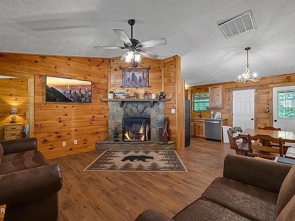 5th image of 2829 Ridgeway Trl