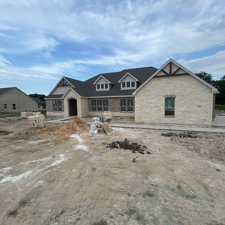1st image of 1101 Perrin Ln