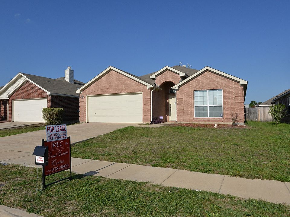 1st image of 338 Creekside Way