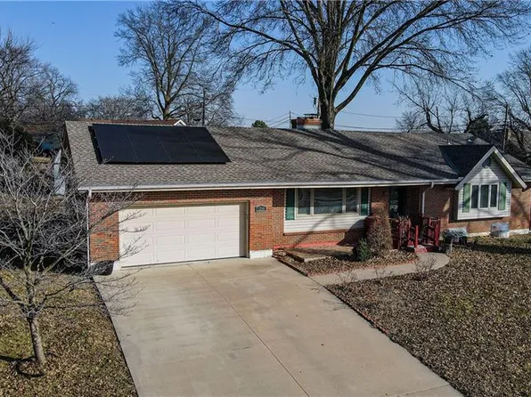 8200 Wood Ave, Kansas City, KS 66112