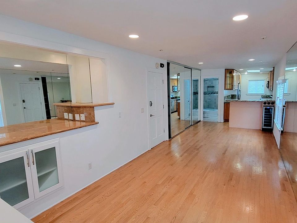1st image of 115 Breeze Ave APT 4