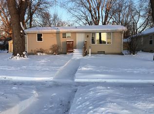 917 7th St SW, Willmar, MN 56201