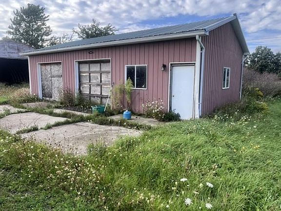 2nd image of 5250 School Rd
