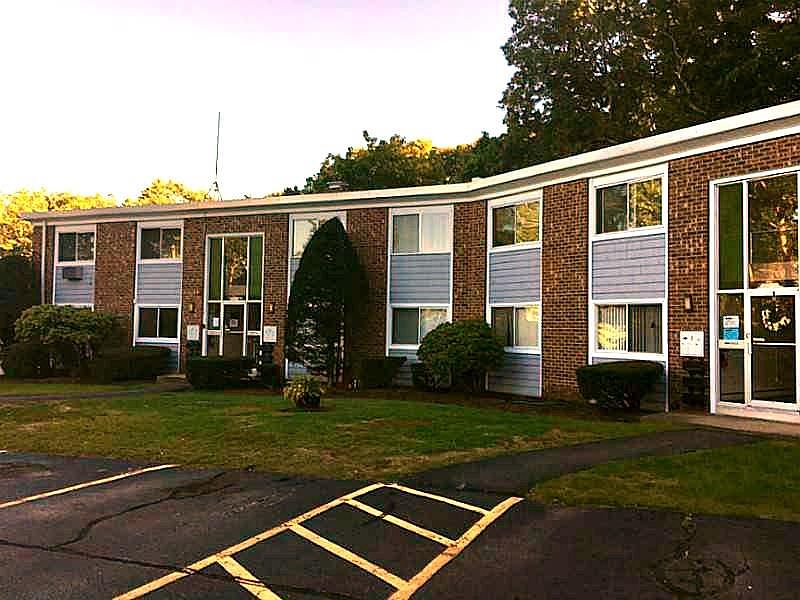 1st image of 494 Putnam Pike APT A3