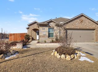 8913 Oil Barron Ave, Fort Worth, TX 76179