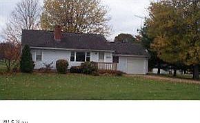 1st image of 445 Forest Ave