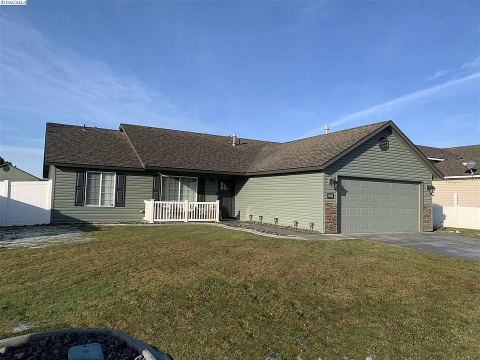 1st image of 6004 Klickitat Ln