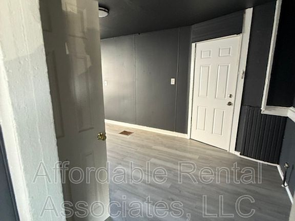 2nd image of 1643 S 1st St