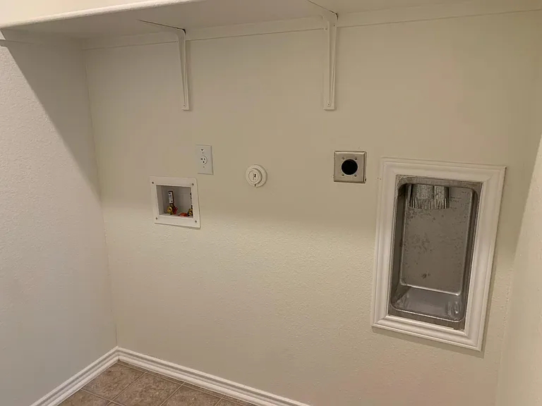 1216 Long Creek Ln — Photo 25