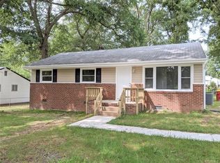 125 Deerfield Dr, Petersburg, VA 23805