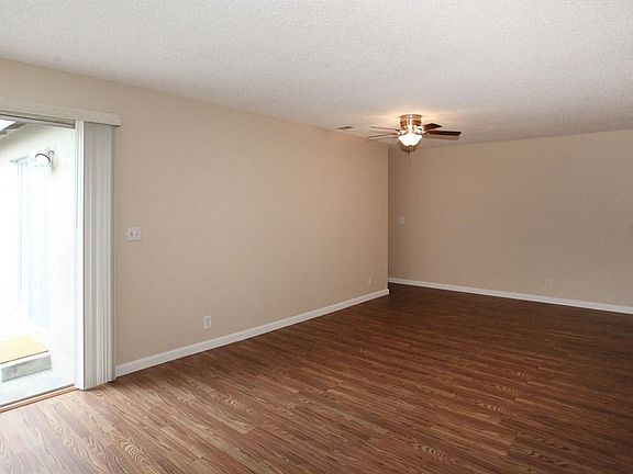 5th image of 1860 Camacho Way