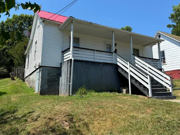 348 Plum St, Danville, VA 24540