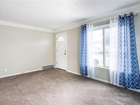 5th image of 14717 Reddington Ave