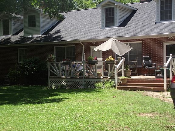 3rd image of 1909 McCormick Hwy