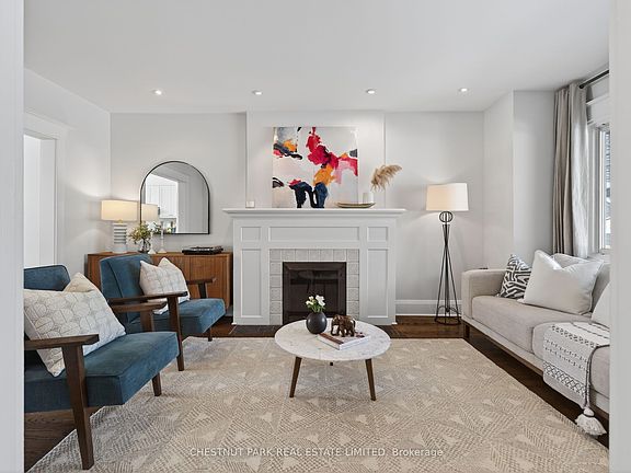 5th image of 101 Manor Rd E