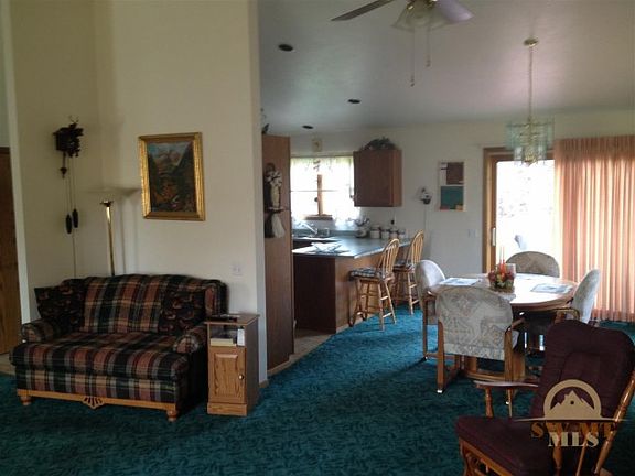 5th image of 41 Valley Grove Dr