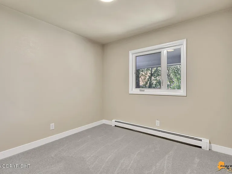 5533 Penn Cir — Photo 17