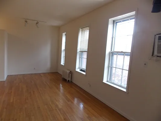 Rented by Citi Habitats | media 13