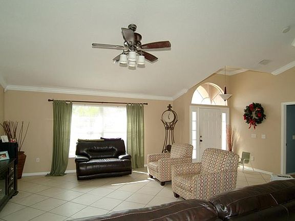 5th image of 283 Country Lakes Cir