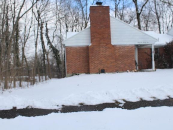 2nd image of 3224 Wonderview Dr