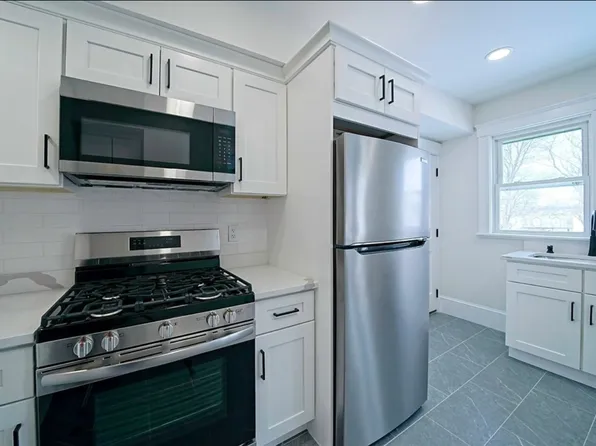 50 Wilshire St, Winthrop, MA 02152