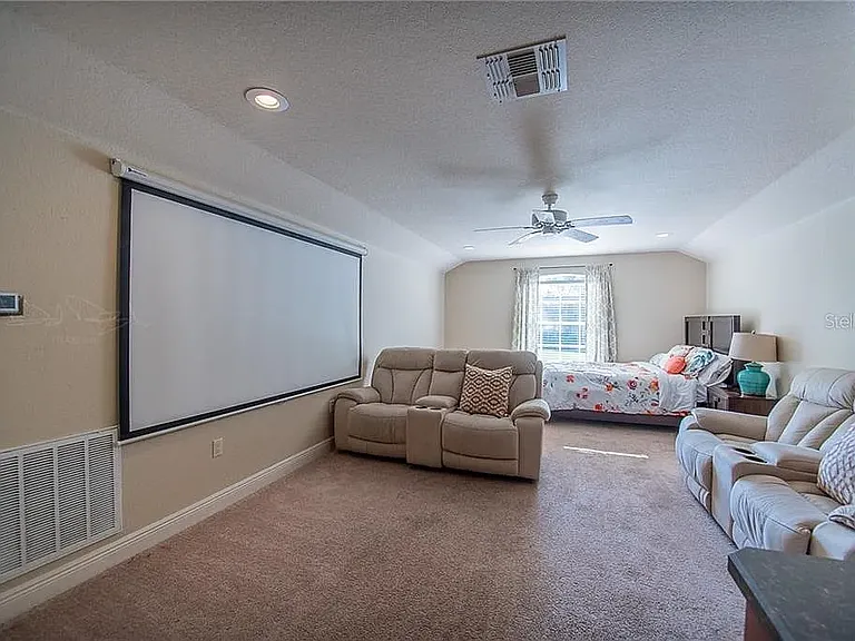 6237 Ashley Dr — Photo 16