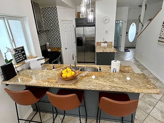 2nd image of 712 N Tiffany Dr #2