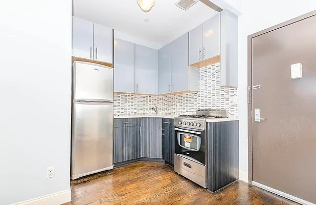 Rented by Skyhigh Realty NYC LLC | media 17