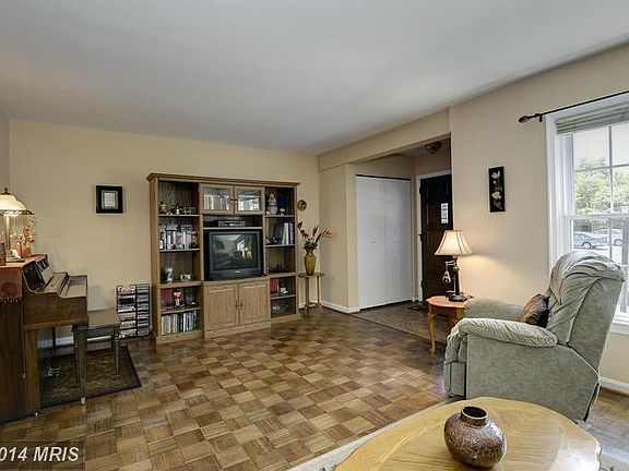 5th image of 521 Meadow Hall Dr