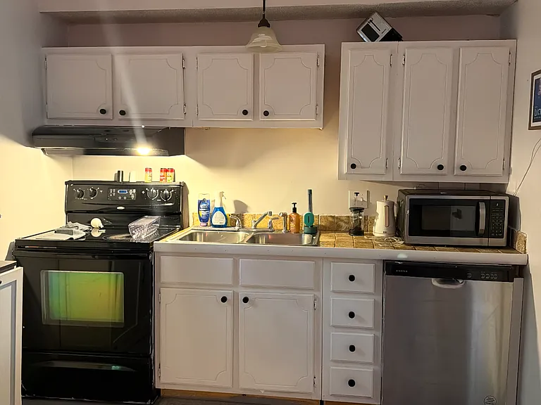 576 Anchorage Rd #14 — Photo 3
