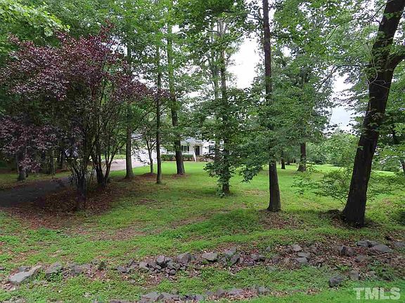 4th image of 3005 Hidden Springs Ln