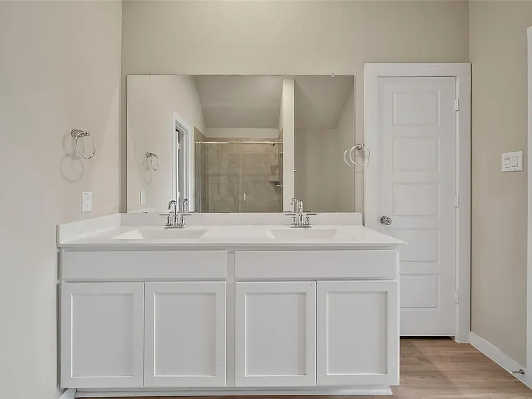 1016 Brighton Orchards Ln — Photo 21