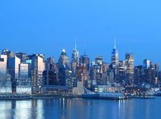 850 Boulevard E #D, Weehawken, NJ 07086