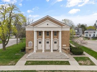 71 S Washington St, Oxford, MI 48371