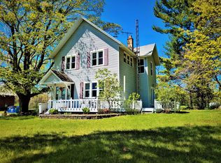 5011 S Water Rd, New Era, MI 49446