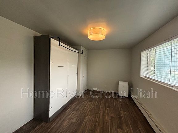 3rd image of 171 W 300 N APT 2